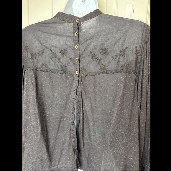 FREE PEOPLE Femme Fatale Blouse Embroidered Black Swing Bell Sleeves Scalloped - Picture 8 of 13